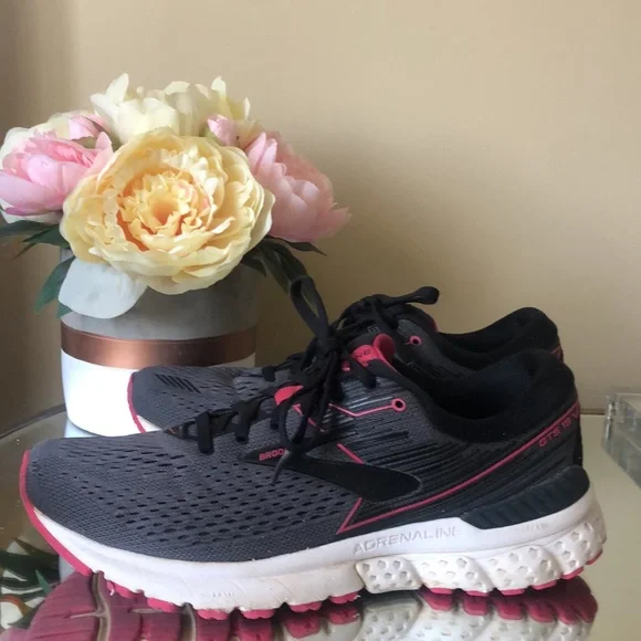 Brooks Women's Adrenaline GTS 19 Running Shoe, Black/Ebony/Pink - Picture 2 of 10